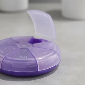 Porta Comprimidos Semanal Marilu 7 Divisórias Resina Plástica  Cor Lilás